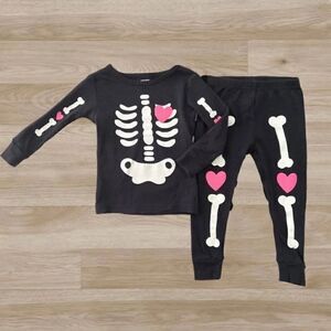 Carter's Baby Girl Glow in the Dark Skeleton Pajamas 18 months